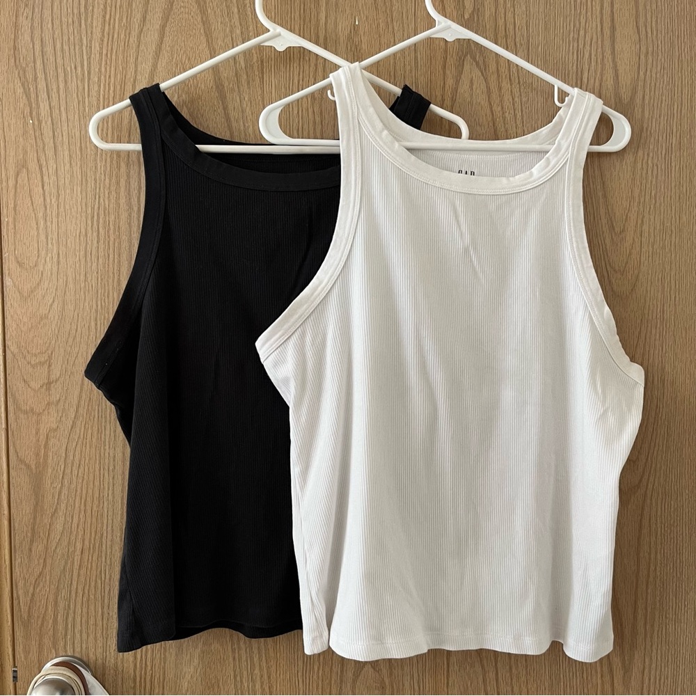 Gap Ribbed Halter Cotton Tank Top 2 Pack Black & White